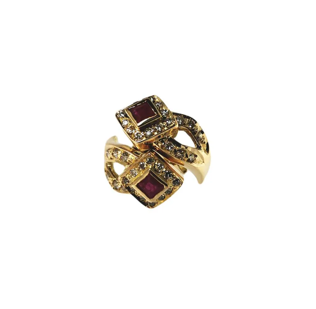 18kt yellow gold ruby and diamond earring