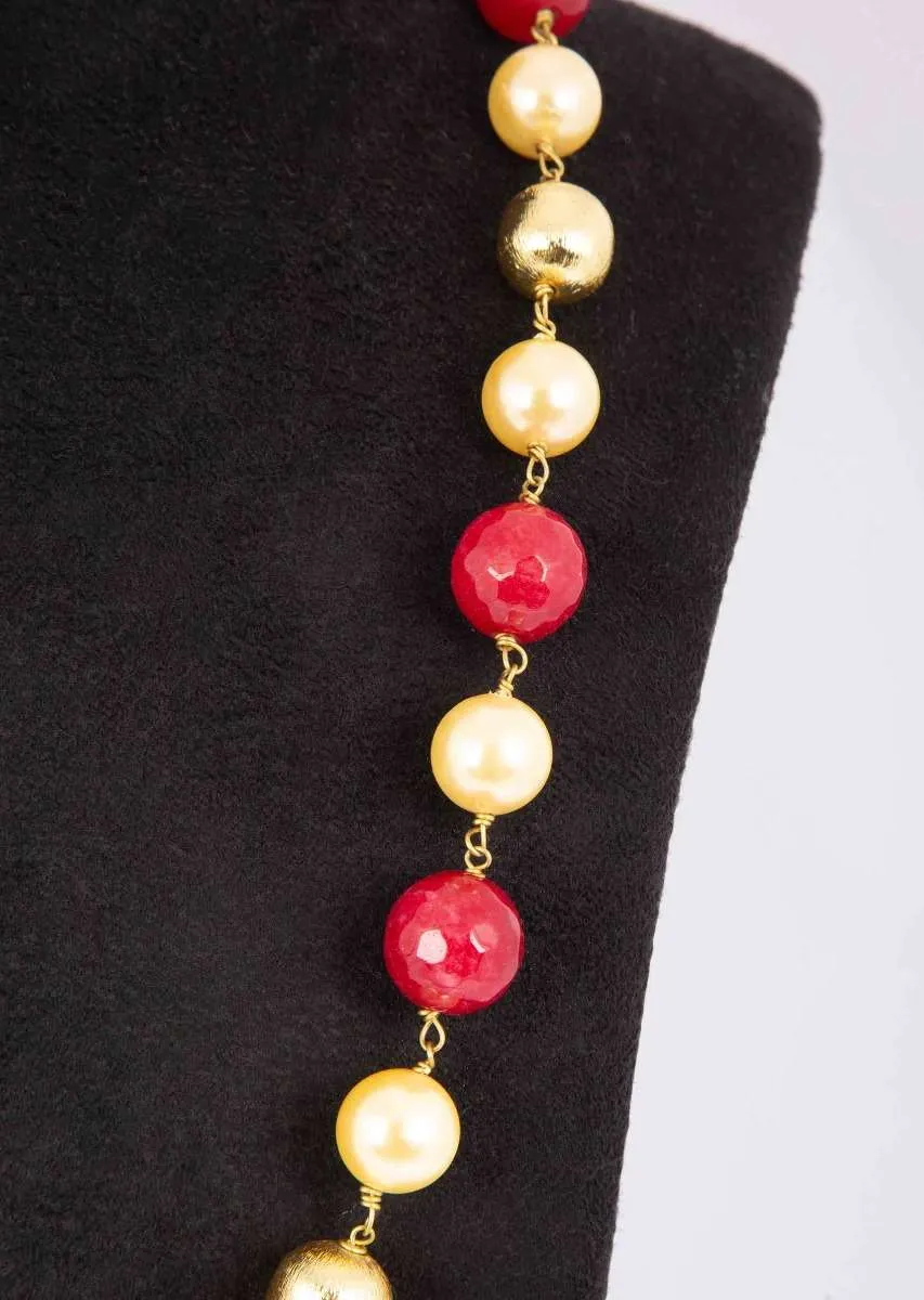 Cream Pearls And Ruby Red Beaded Necklace Online - Kalki Fashion