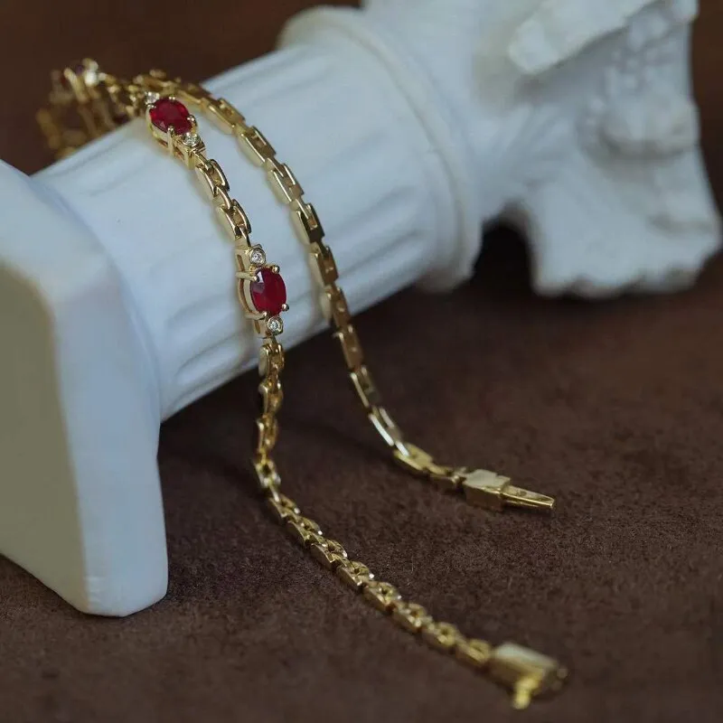 New light luxury silver inlaid ruby diamond bracelet for women